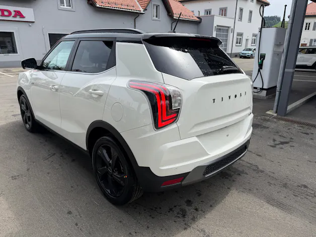 KGM -SsangYong Tivoli 1.5 T GDI Platinum 4WD Automat