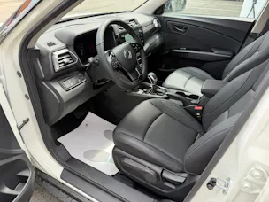 KGM -SsangYong Tivoli 1.5 T GDI Platinum 4WD Automat