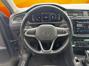 VW Tiguan 2.0 TDI SCR Elegance 4Motion DSG *** Garantie 5 ans / 150'000 Km ***