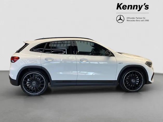 Mercedes-Benz GLA 35 AMG 4MATIC