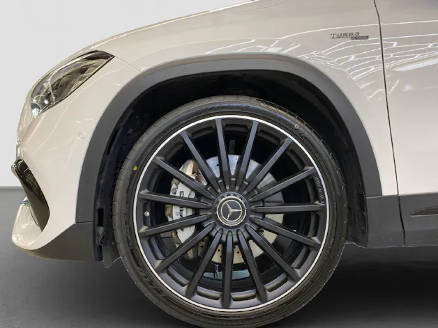 Mercedes-Benz GLA 35 AMG 4MATIC
