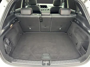 Mercedes-Benz GLA 220 4Matic 8G-DCT