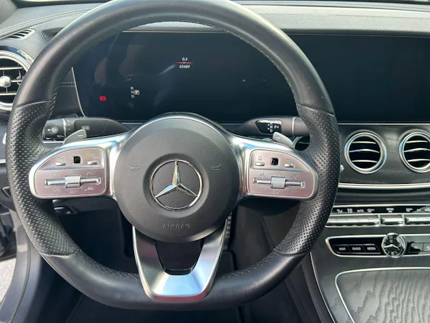 Mercedes-Benz E 450 AMG Line 4Matic 9G-Tronic