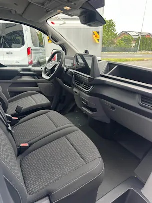 Ford Transit Custom Van 320 L2 2.0 EcoBl Trend/170CV/Aut.