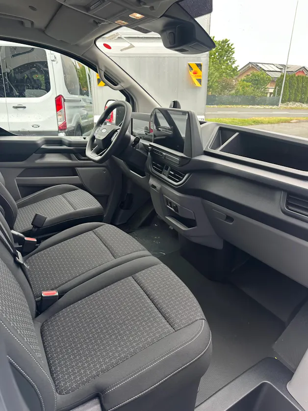 Ford Transit Custom Van 320 L2 2.0 EcoBl Trend/170CV/Aut.