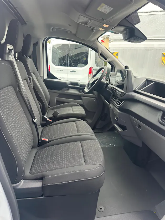 Ford Transit Custom Van 320 L2 2.0 EcoBl Trend/170CV/Aut.