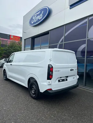 Ford Transit Custom Van 320 L2 2.0 EcoBl Trend/170CV/Aut.