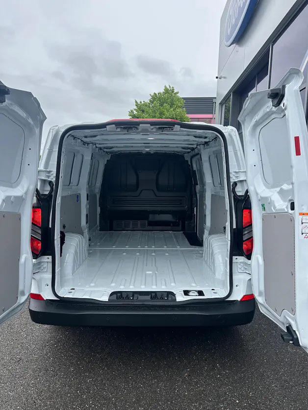 Ford Transit Custom Van 320 L2 2.0 EcoBl Trend/170CV/Aut.