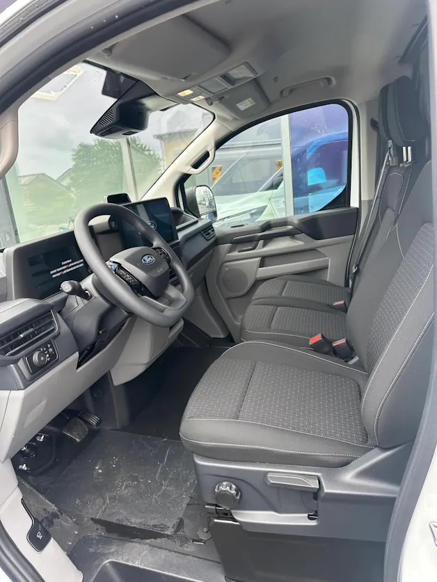 Ford Transit Custom Van 320 L2 2.0 EcoBl Trend/170CV/Aut.