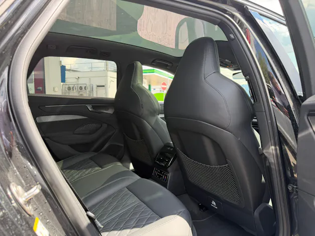 Audi A6 Avant TFSI quattro 270 kW S tronic