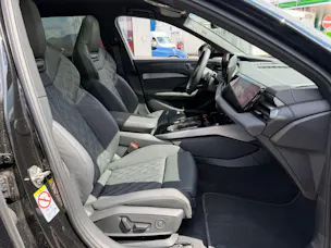 Audi A6 Avant TFSI quattro 270 kW S tronic