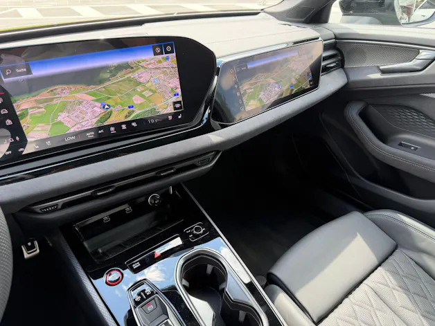 Audi A6 Avant TFSI quattro 270 kW S tronic