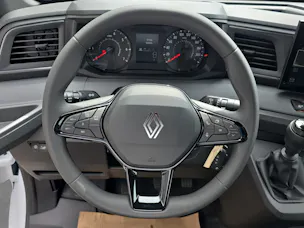 Renault Master T35 Blue dCi 150 L2H1 Brücke