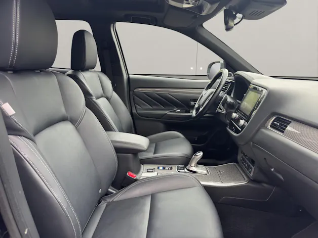 Mitsubishi Outlander 2.4 PHEV Diamond