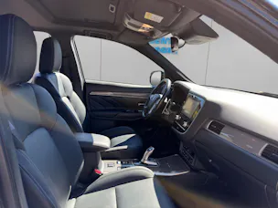 Mitsubishi Outlander 2.4 PHEV Diamond