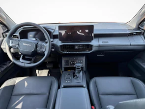 Fahrzeugbild TOYOTA Hilux Double Cab.-Pick-up 2.8 D-4D MHEV 204 Invincible