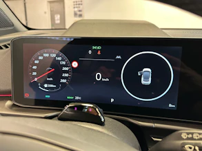 https://vehicle.imgix.net/4304199/600e5970-0c44-4267-9264-cb613bb6b229.jpg