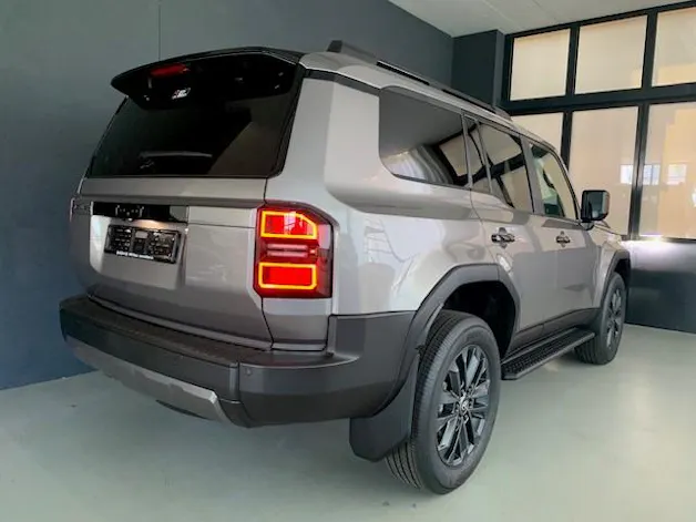Toyota Land Cruiser 2.8 D 48V Invincible