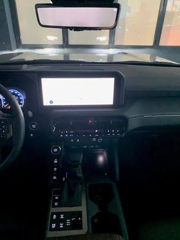 Toyota Land Cruiser 2.8 D 48V Invincible