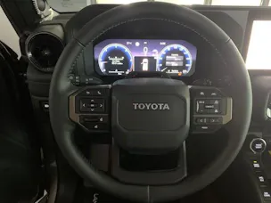 Toyota Land Cruiser 2.8 D 48V Invincible