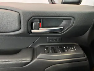 Toyota Land Cruiser 2.8 D 48V Invincible
