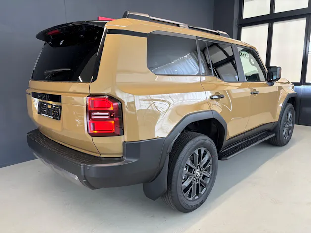 Toyota Land Cruiser 2.8 D 48V Invincible