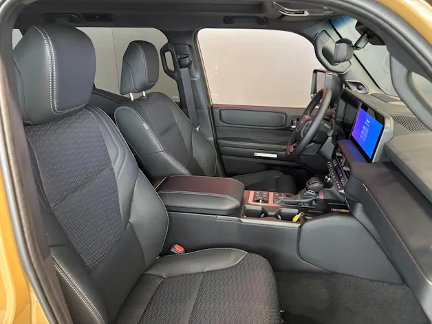 Toyota Land Cruiser 2.8 D 48V Invincible