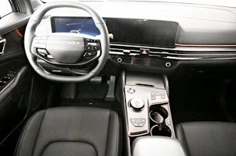 https://vehicle.imgix.net/4304255/7cd3ed6b-b436-42b7-b5b2-8387a3360176.jpg