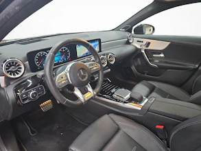 https://vehicle.imgix.net/4304257/1aec357d-dcb5-4df8-9b93-d25f1b8a655c.jpg