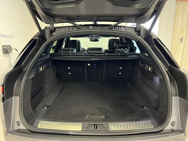 Land Rover Range Rover Velar 2.0 T R-Dynamic SE