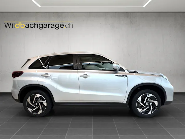 Suzuki Vitara 1.4 T Sakura Top Hybrid 4x4