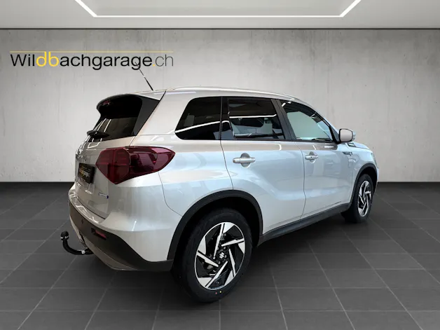 Suzuki Vitara 1.4 T Sakura Top Hybrid 4x4