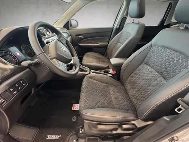 Suzuki Vitara 1.4 T Sakura Top Hybrid 4x4