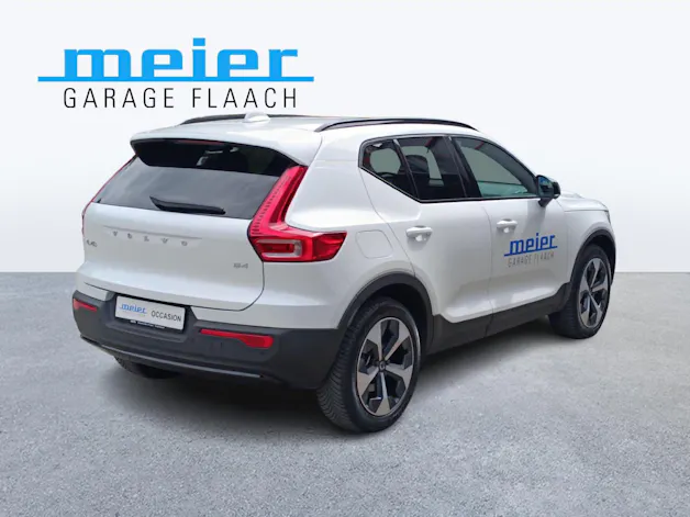 Volvo XC40 2.0 B4 MH Plus Dark