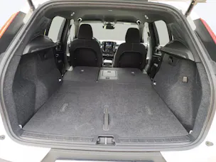 Volvo XC40 2.0 B4 MH Plus Dark
