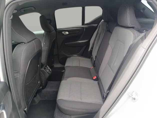 Volvo XC40 2.0 B4 MH Plus Dark