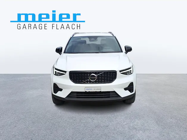 Volvo XC40 2.0 B4 MH Plus Dark