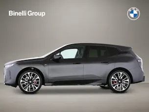 BMW iX M70