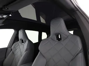 BMW iX M70
