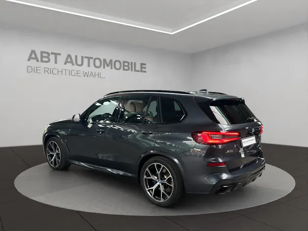 BMW X5 45e xDrive SAG