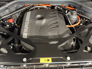 BMW XM 50e Plug-in Hybrid