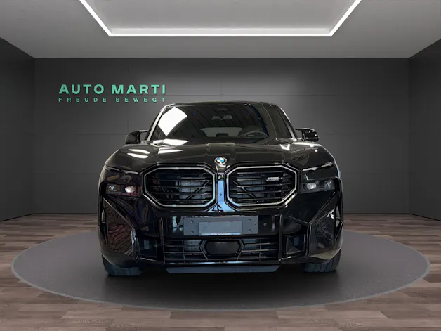 BMW XM 50e Plug-in Hybrid