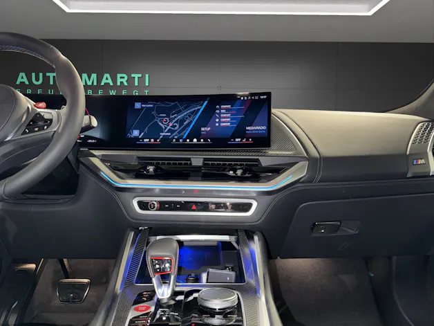 BMW XM 50e Plug-in Hybrid