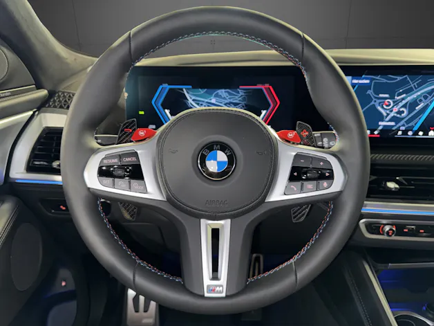BMW XM 50e Plug-in Hybrid