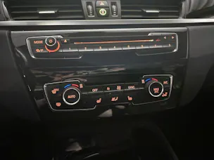 BMW X1 18d xDrive Sport Line