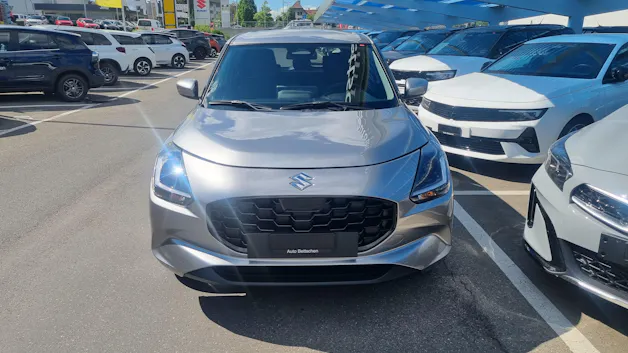 Suzuki Swift 1.2 Sakura Hybrid 4x4