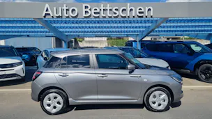 Suzuki Swift 1.2 Sakura Hybrid 4x4