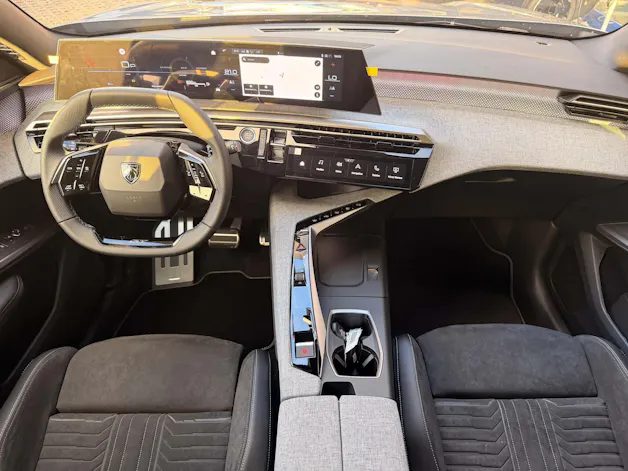 Peugeot 3008 1.2 Hybrid GT