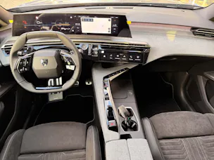 Peugeot 3008 1.2 Hybrid GT