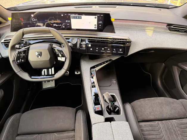 Peugeot 3008 1.2 Hybrid GT